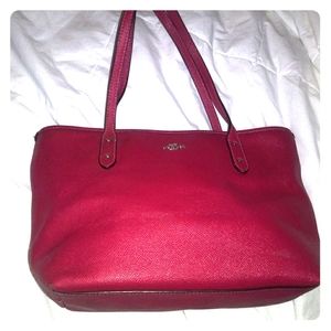 Coach purse Leather Pink Brand New